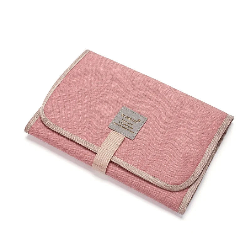 Tapis à Langer de Voyage Imperméable | Pliable et Compact