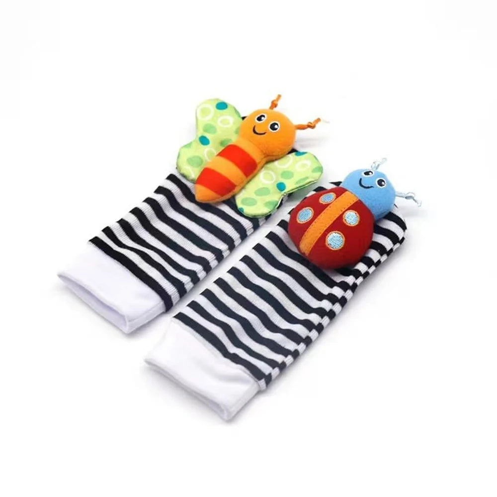 Lot de 4 Hochets d'Éveil Bébé | Chaussettes et Bracelets Sensoriels