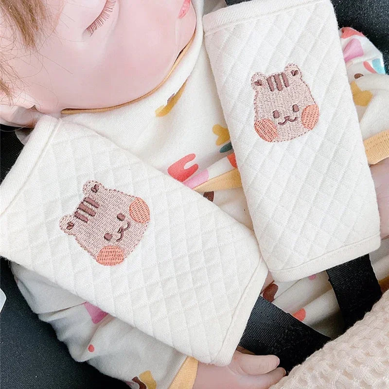 Coussins de Protection Thoracique et Bandoulière pour Poussette et Siège Auto | Confort & Douceur