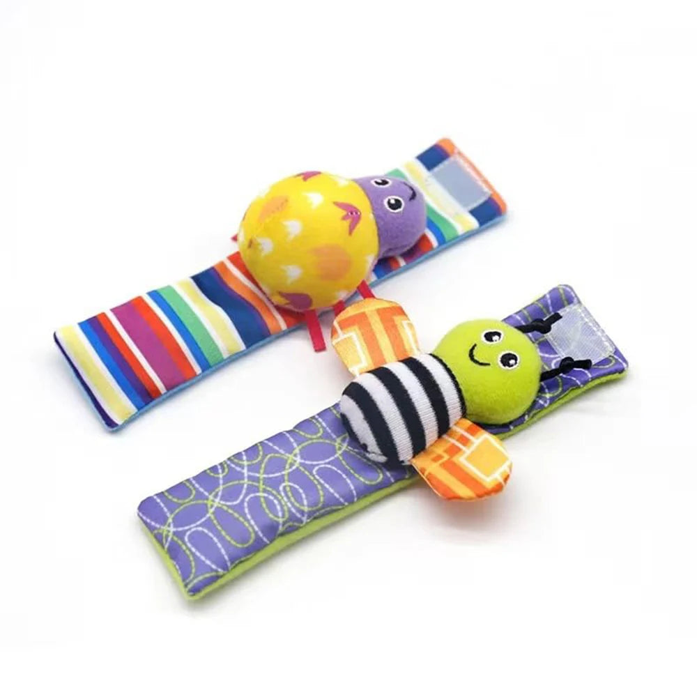 Lot de 4 Hochets d'Éveil Bébé | Chaussettes et Bracelets Sensoriels