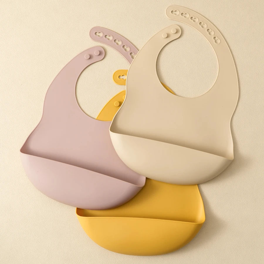 Lot de 2 Bavoirs Silicone Imperméables pour Bébé | Propreté & Style