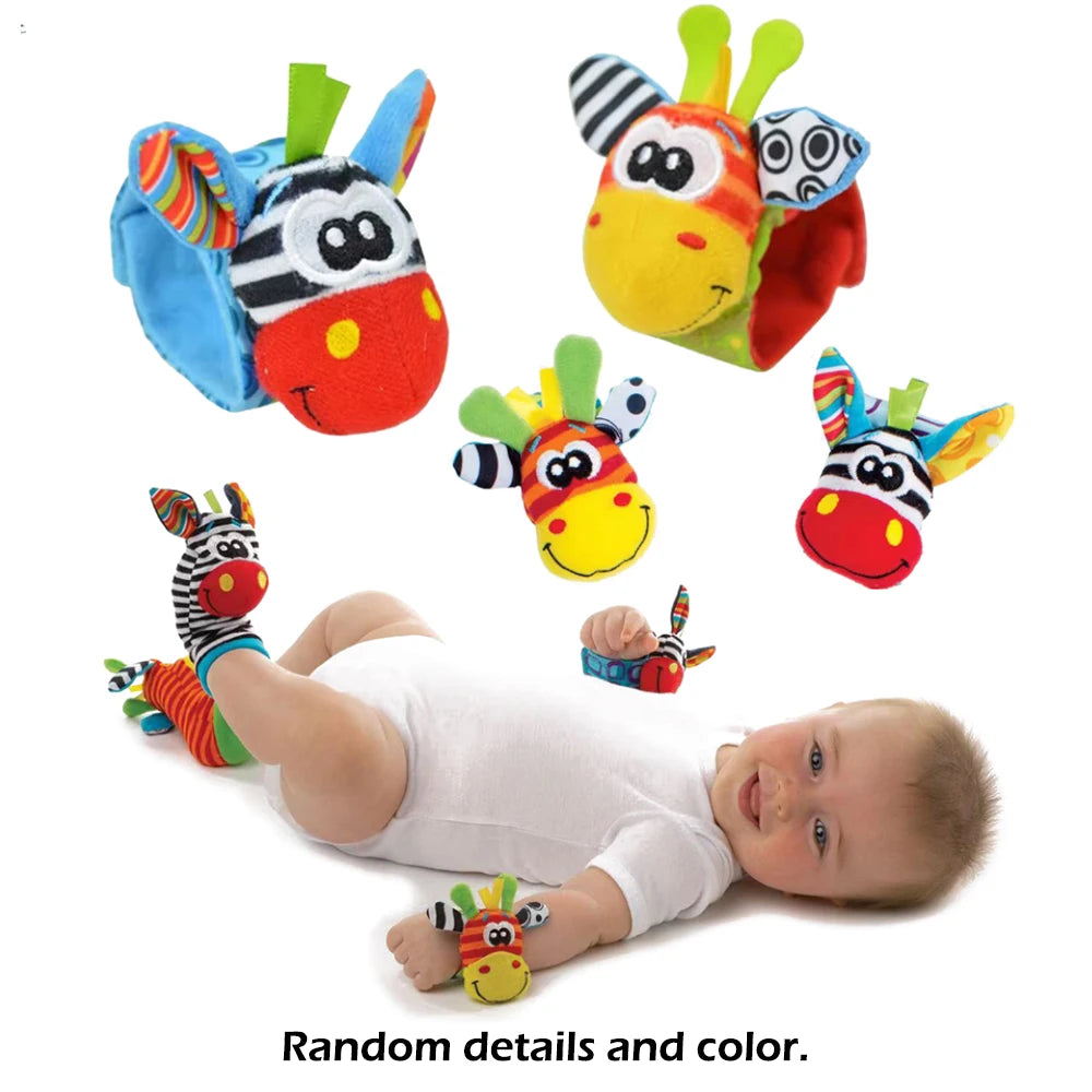 Lot de 4 Hochets d'Éveil Bébé | Chaussettes et Bracelets Sensoriels