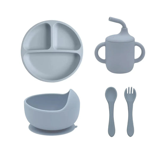 Coffret Repas Bébé en Silicone 5 Pièces | Assiette, Bol Ventouse, Gobelet et Couverts Sans BPA