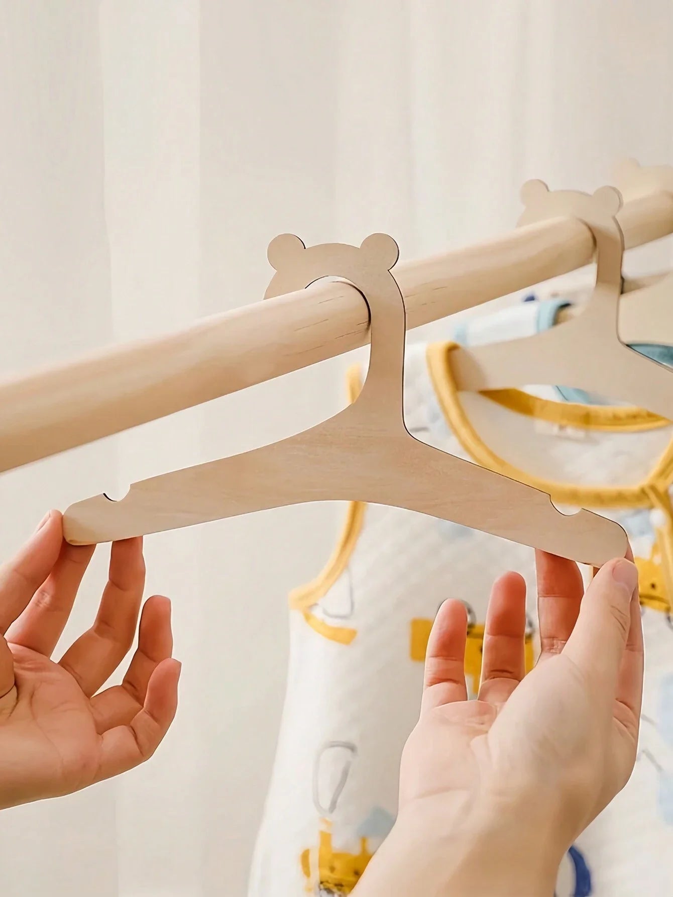 Cintres en Bois Ours Mignon pour Bébé | Organisation Garde-Robe Enfant
