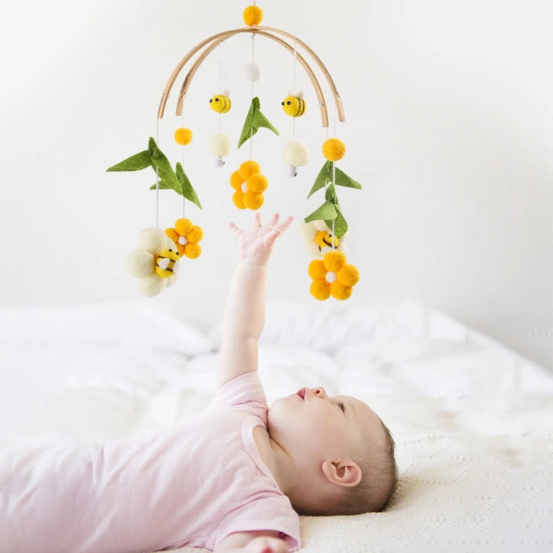 Mobile Musical Abeille pour Lit Bébé | Carillon Suspendu & Éveil en Bois